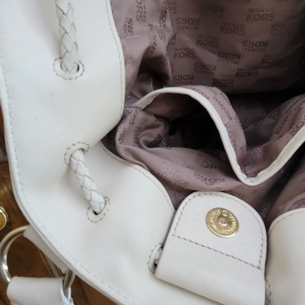 Michael Kors White Shoulder Bag with Braided Straps - Picture 14 of 14
